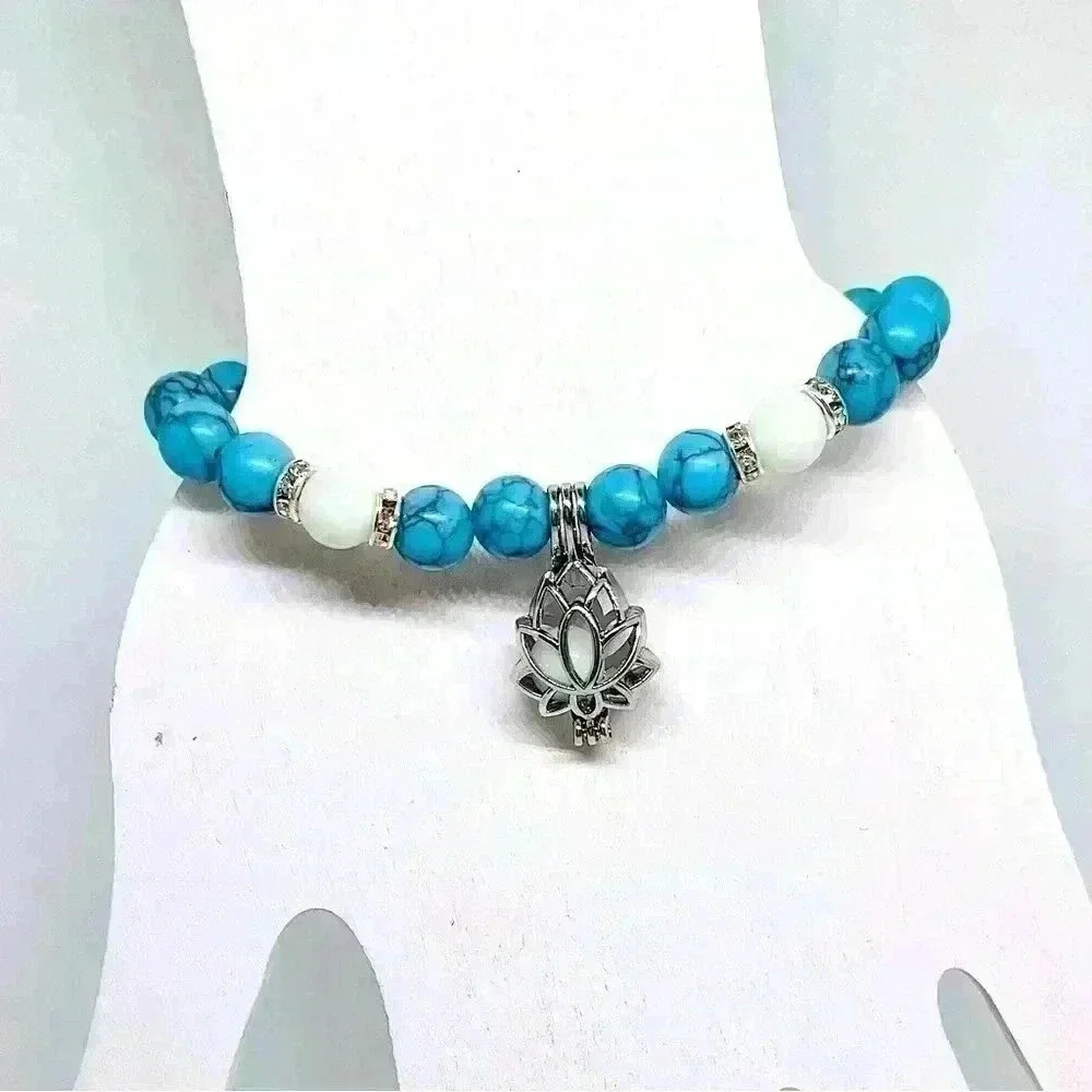 Lotus Pendant Glow in the Dark Beaded Bracelet